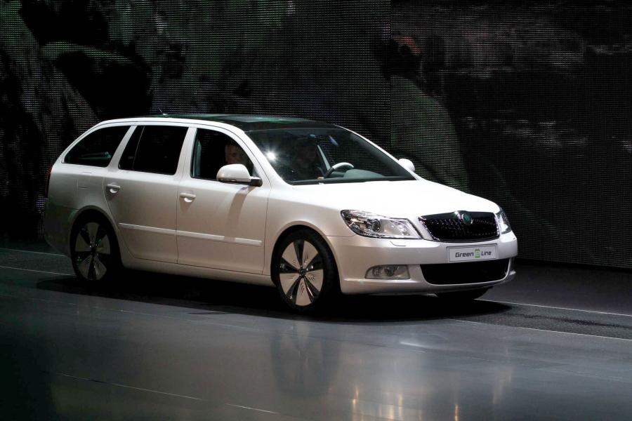  Skoda Octavia Green E-Line Concept 2010 года  (фото 9 из 46)